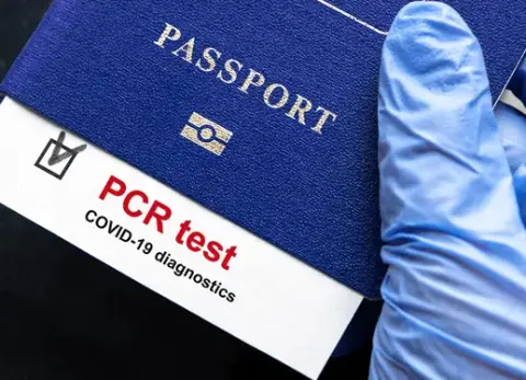 リマの旅行者のためのCOVID-19RT-PCR分子検査